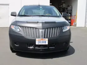 Bc4830bca Colgan Custom Front End Mask Bra 2pc. Fits Lincoln Mkx 2011-2015 With License Plate