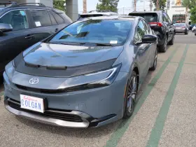 Bs6070bca Colgan Custom Premium Sport Hood Bra Mask Fits Toyota Prius 2021-2022 21 22