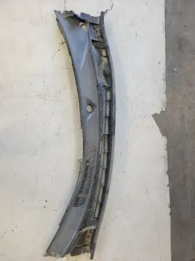 55701-76011 Lexus 2011-2017 Ct200h Windshield Cowl Vent Panel