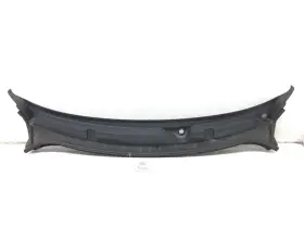 Lj7b-s02216-a Lincoln 2020-2025 Corsair Front Windshield Wiper Cover Cowl Grille Panel Oem