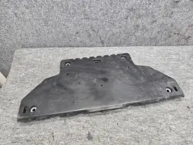 A2433522600 Mercedes-benz Rear Axle Carrier Subframe Cover Shield X243 Eqb300 Eqb350 Oem