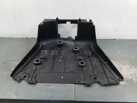 92183575 Pontiac 2006 Gto Oem Rear Under Body Panel #1018 L5