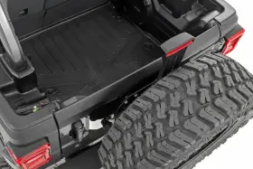 Tc73262 Rough Country Suspension Systems Trail Cladding Rear Tailgate Guard-black For Wrangler Jl