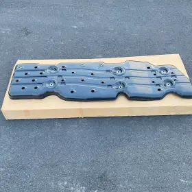 77606-0c060-a Toyota 2014-2021 Tundra Fuel Tank Skid Plate Protector 77606-0c060 Oem New #2