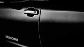 Pt936-34211-22 Toyota Genuine Door Edge Guard Midnight Black Metallic