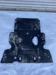 (13-22 Rage Rover Autobiography L405 Under Engine Splash Guard CPLA5F002AF Oem). Fixed Price $159.99.